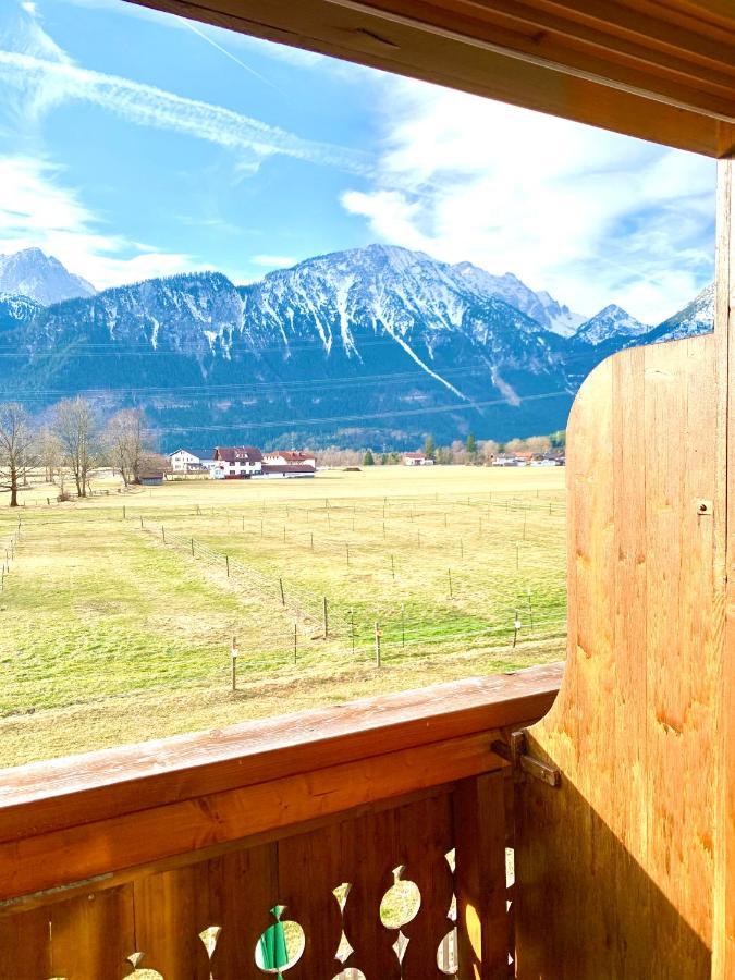 Appartement Gutshof Zum Schluxen à Pinswang Extérieur photo